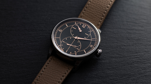 Louis Erard’s New Le Régulateur Gravé Noir Combines Sector and Regulator Style Displays