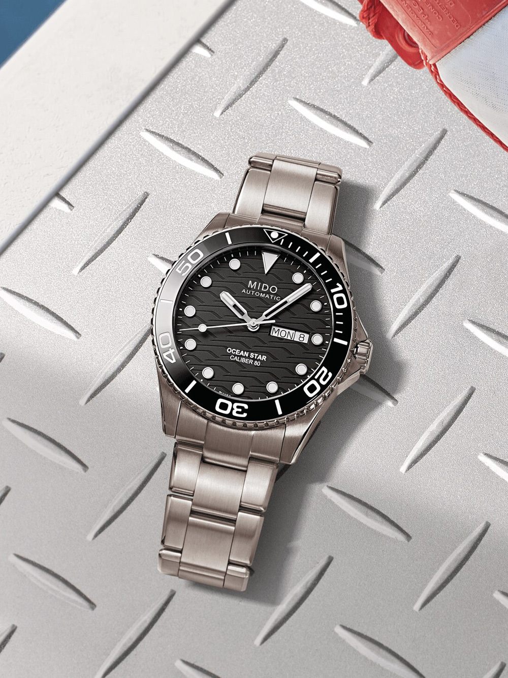 Mido Ocean Star 200C Titanium