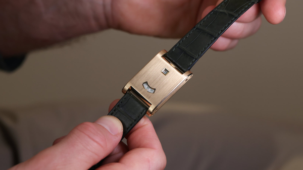 Cartier Privé Tank à Guichets Watch Review
