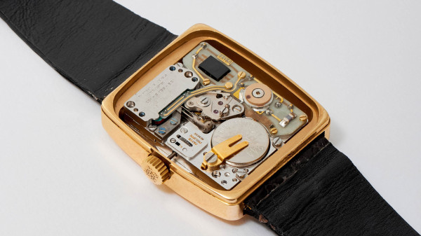 How the Beta 21 Quartz Movement Spelled Disaster for Switzerland’s Major Watch Brands