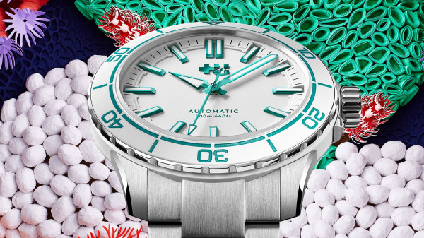 Christopher Ward C60 Trident Reef Debuts New 44mm Case