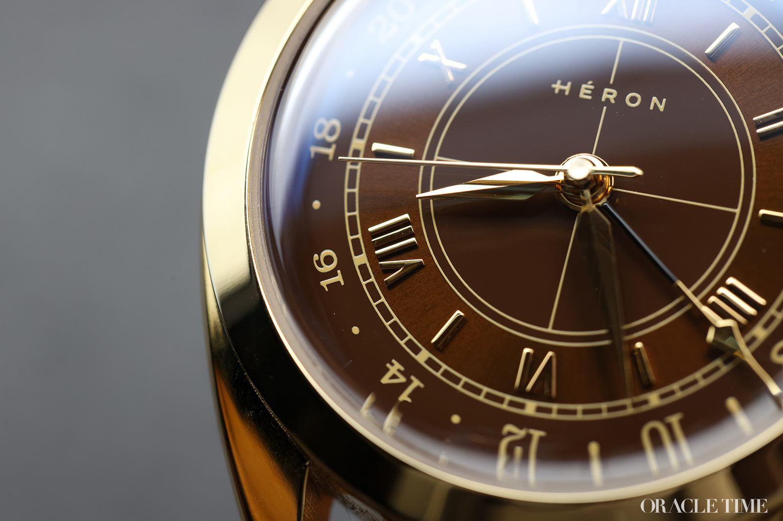 Héron Mirabel GMT
