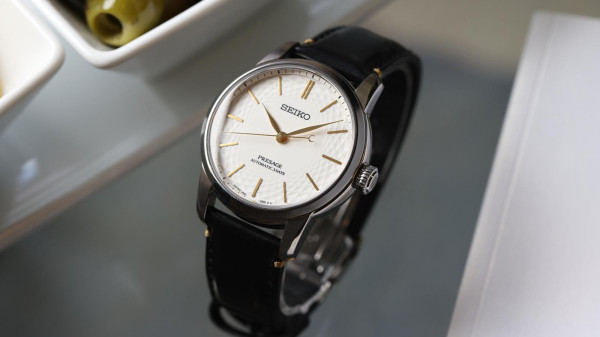 Seiko Presage Classic Unglazed Arita Porcelain Limited Edition Watch Review