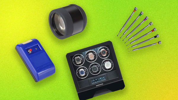 Gadgets and Accessories for the Ultimate Watch Nerd