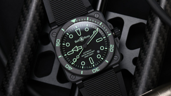 Bell & Ross BR-03 Diver Lum Outline Watch Review