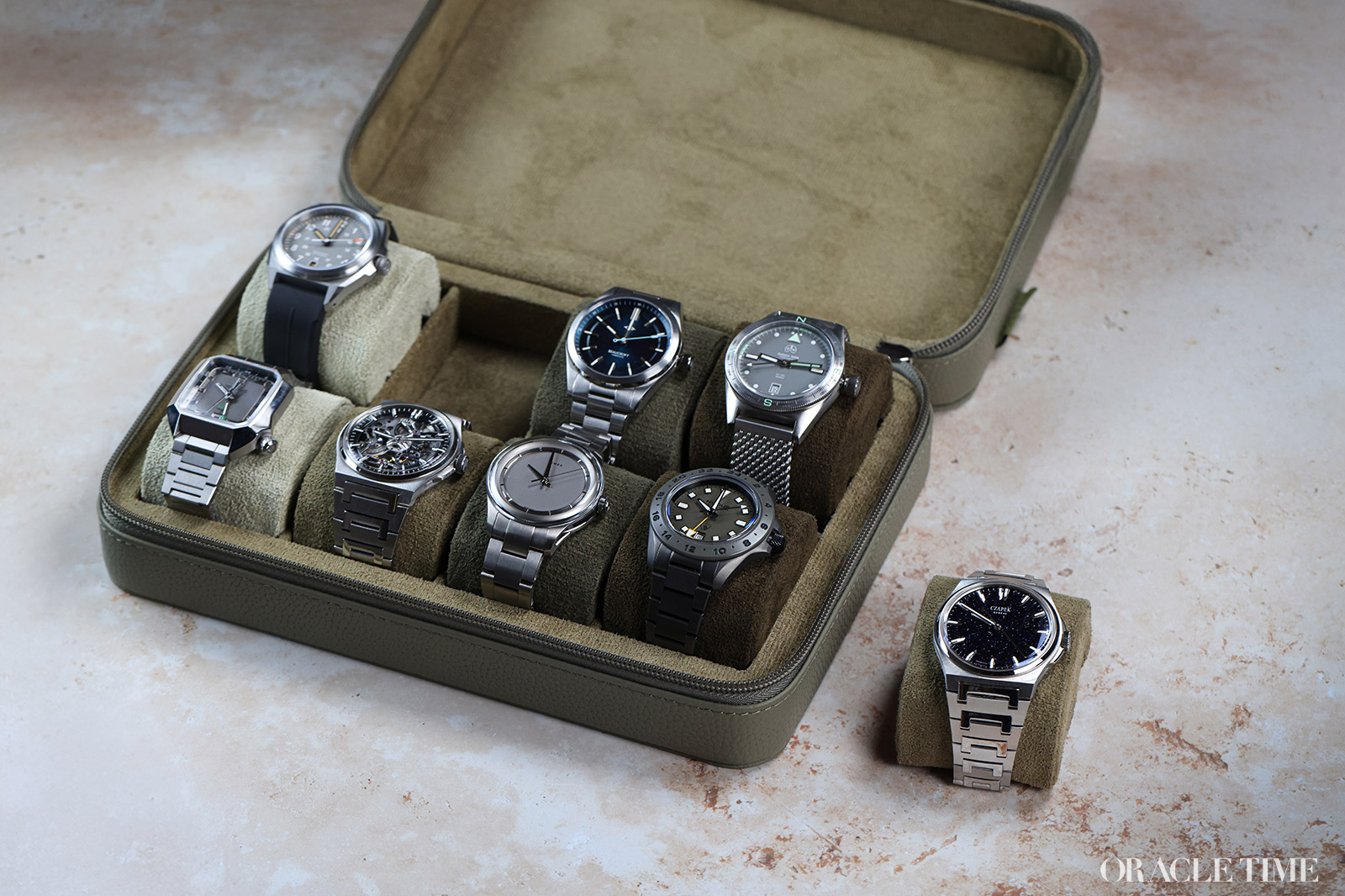 Bravo Gradient Watch Box