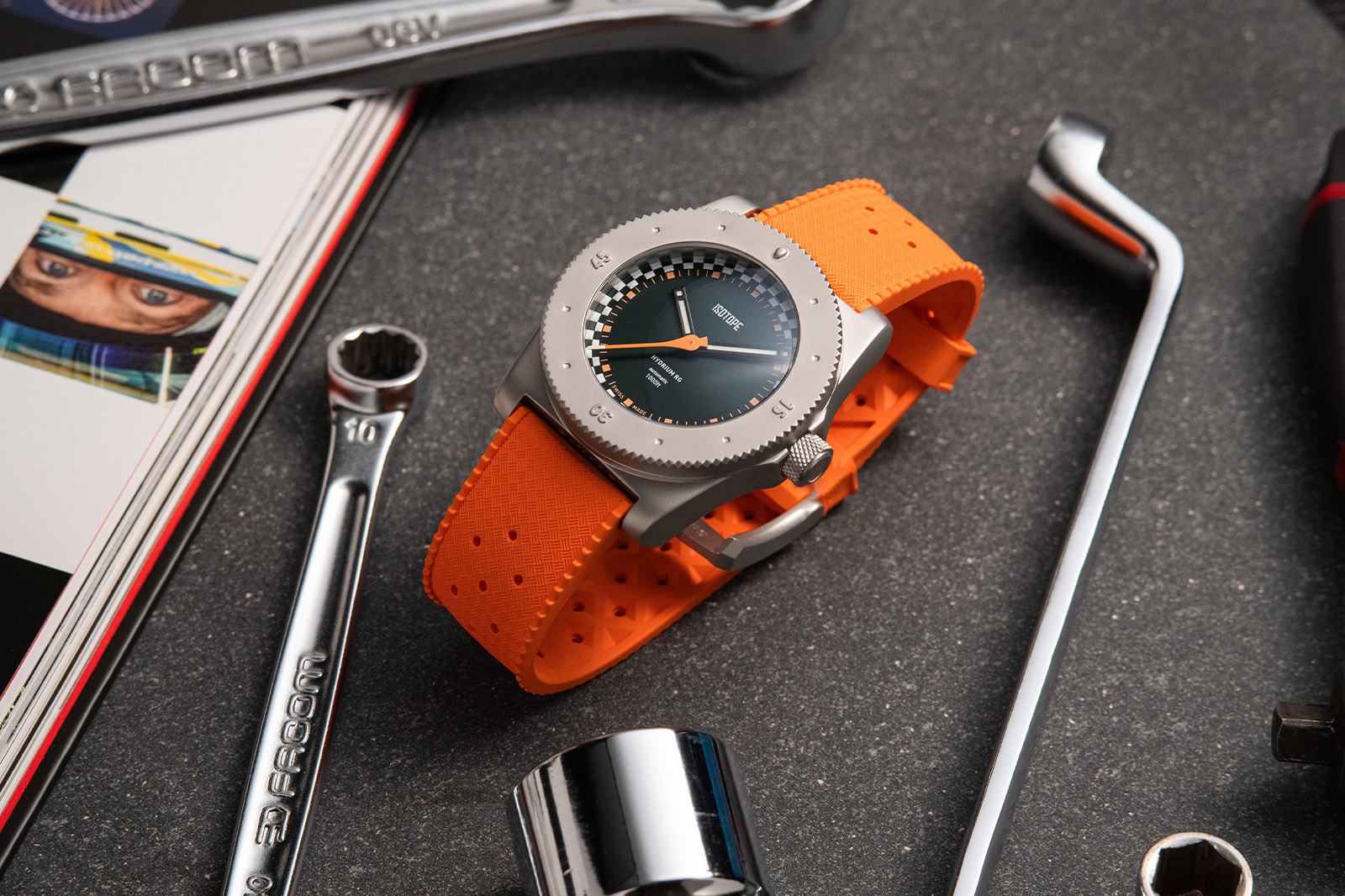 Isotope Hydrium British Racing Green