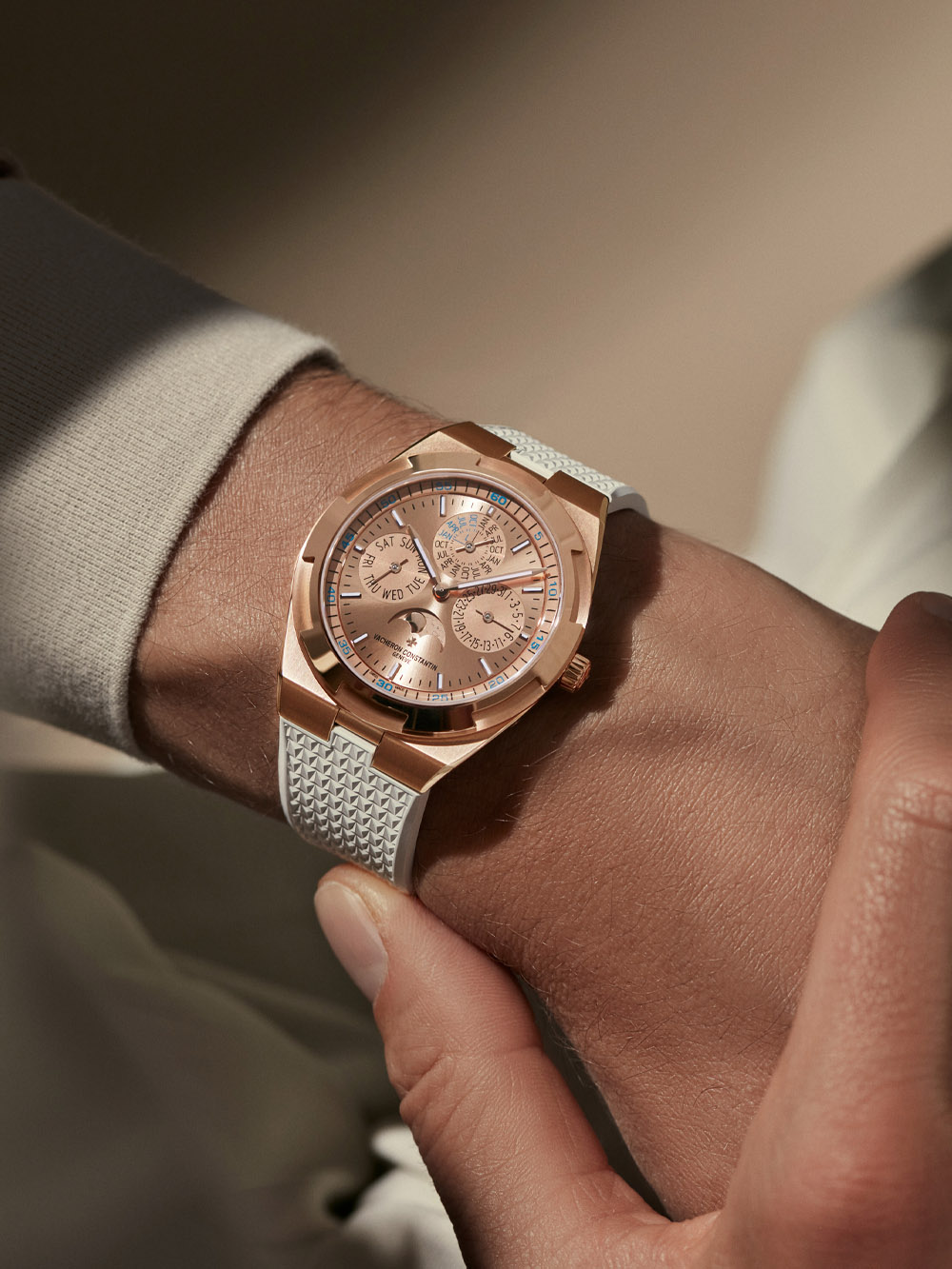 Vacheron Constantin Overseas Perpetual Calendar Ultra-Thin Pink Gold