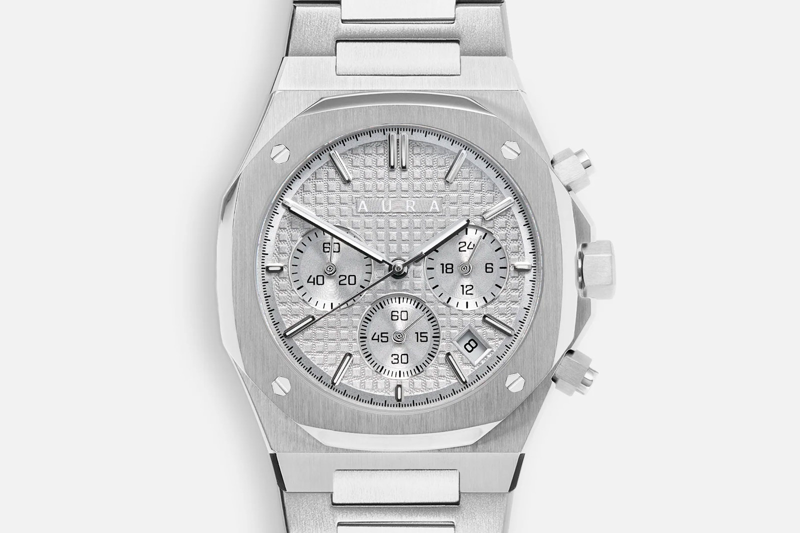 Aura Chronograph 001