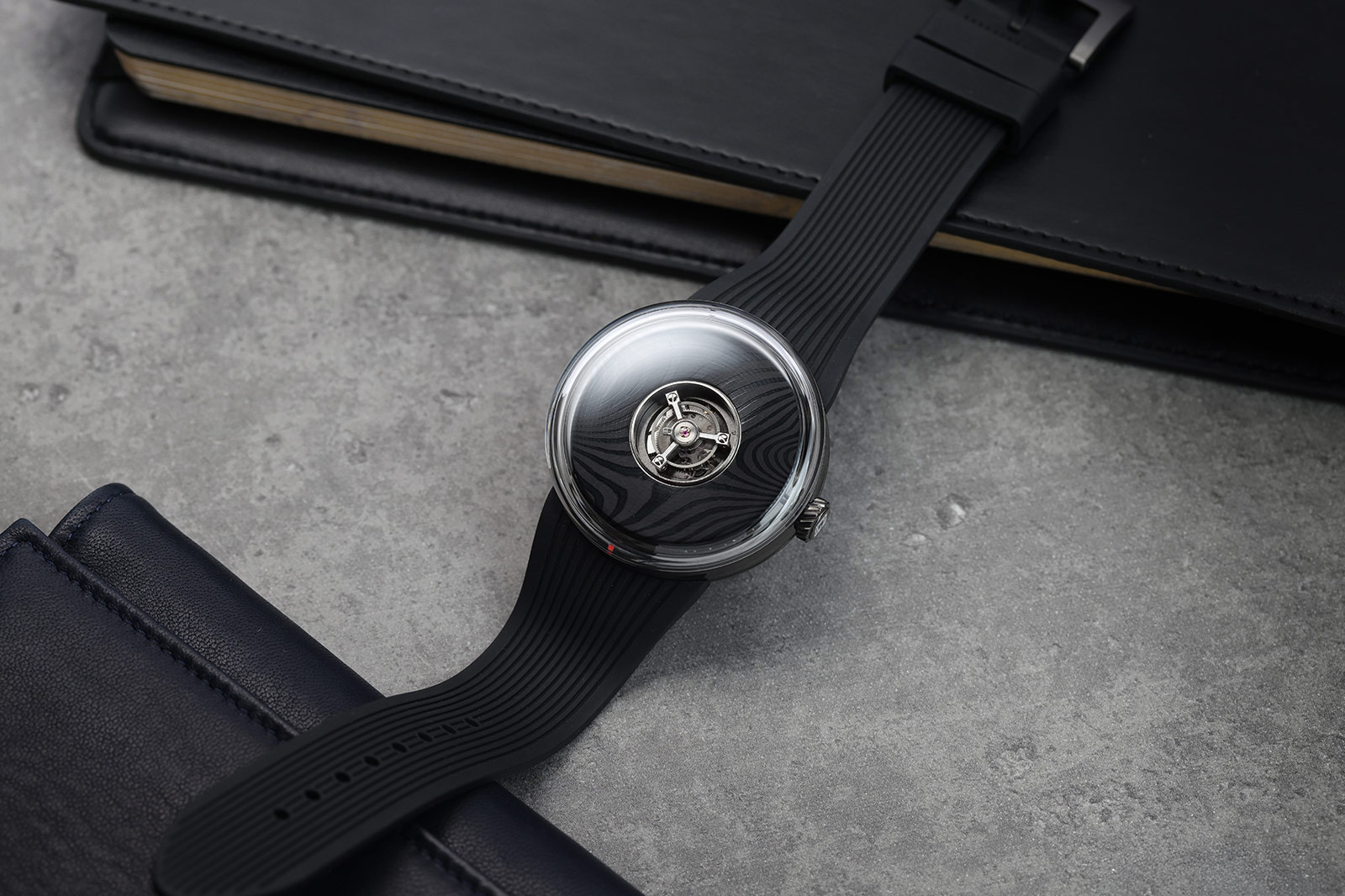 Grandeur Lumillion Watch Review