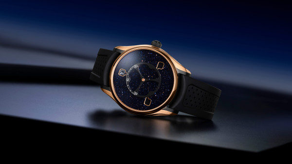 H. Moser & Cie. Introduce Pioneer Flying Hours with Updated Jump Display