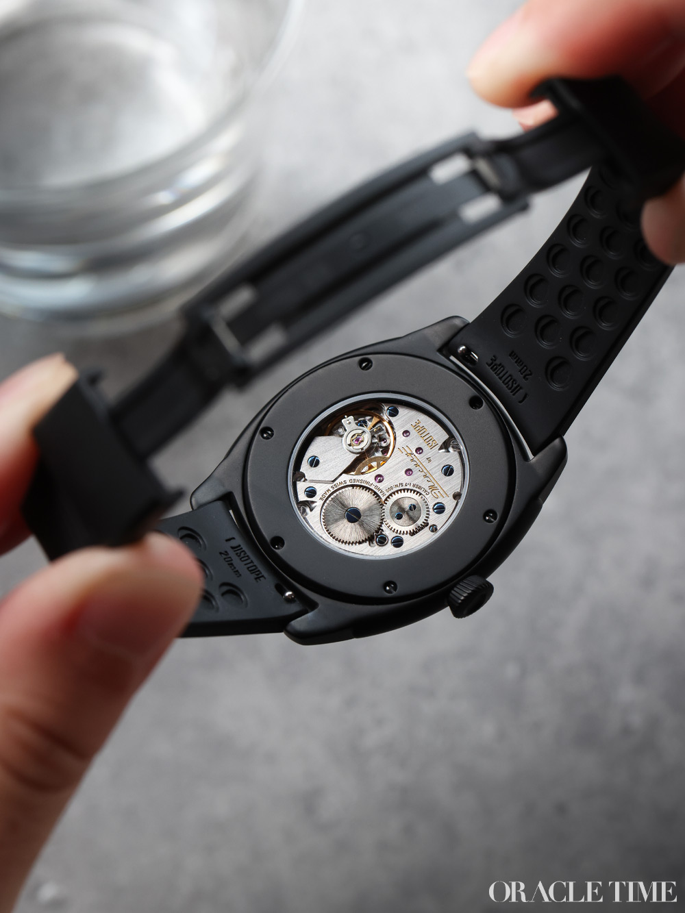 Isotope x Oracle Time Mercury Vitreous