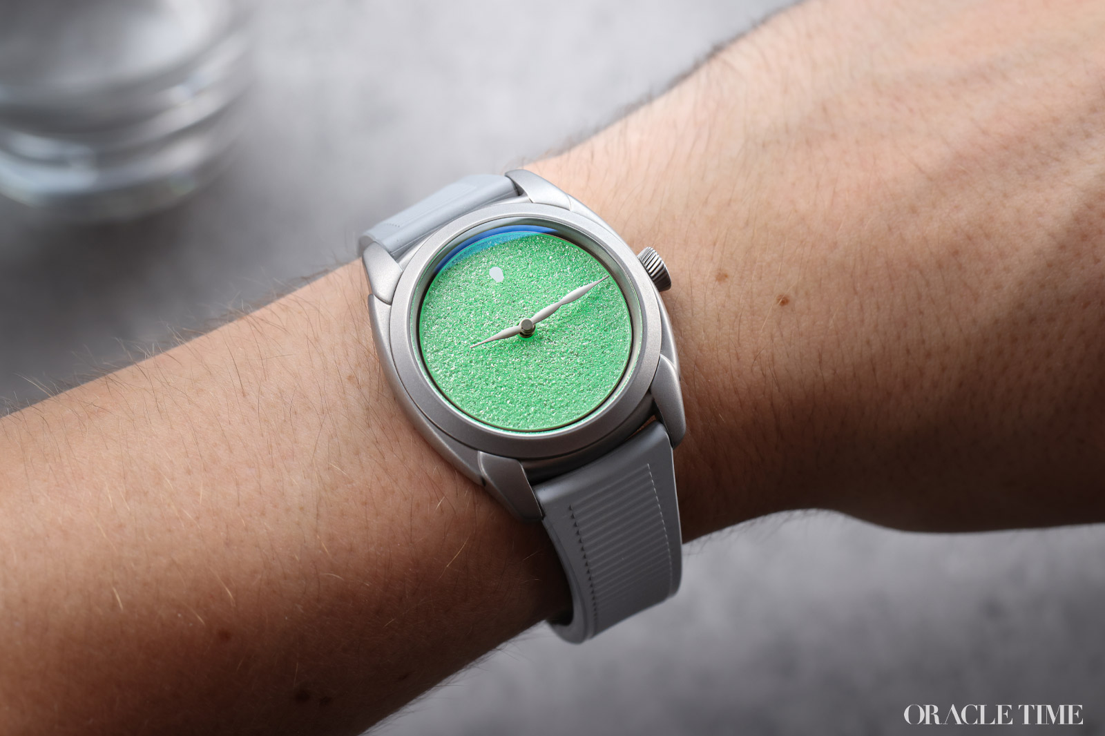 Isotope x Oracle Time Mercury Vitreous