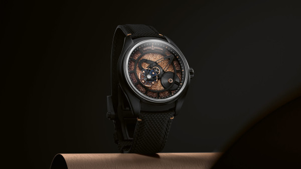 Ulysse Nardin Reveal Freak [X Crystalium] with Innovative Crystal Dial 