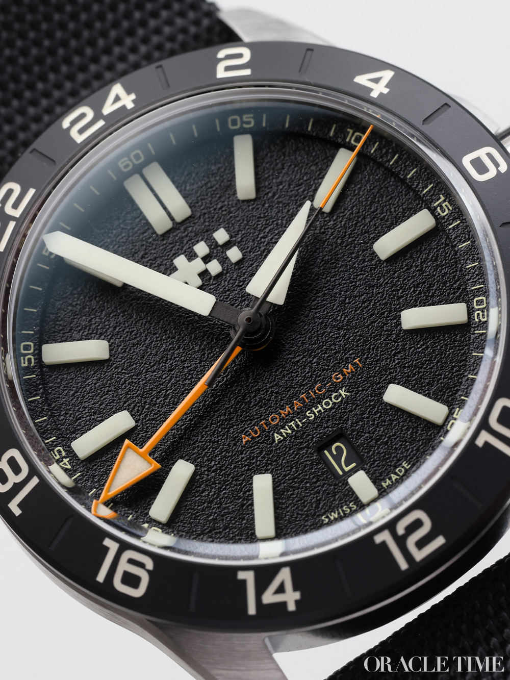 Christopher Ward C63 Sealander Extreme GMT
