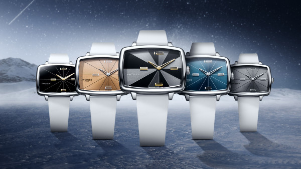 Möels & Co 528 S2 Introduces Updated Dimensions and Movement