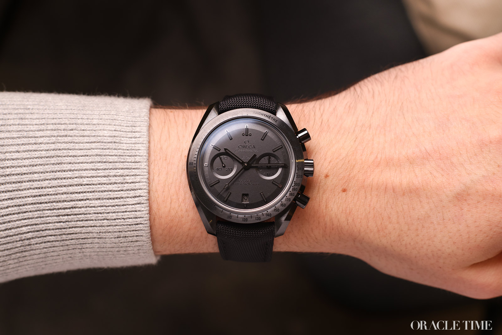 Omega Speedmaster Dark Side of the Moon 2025 