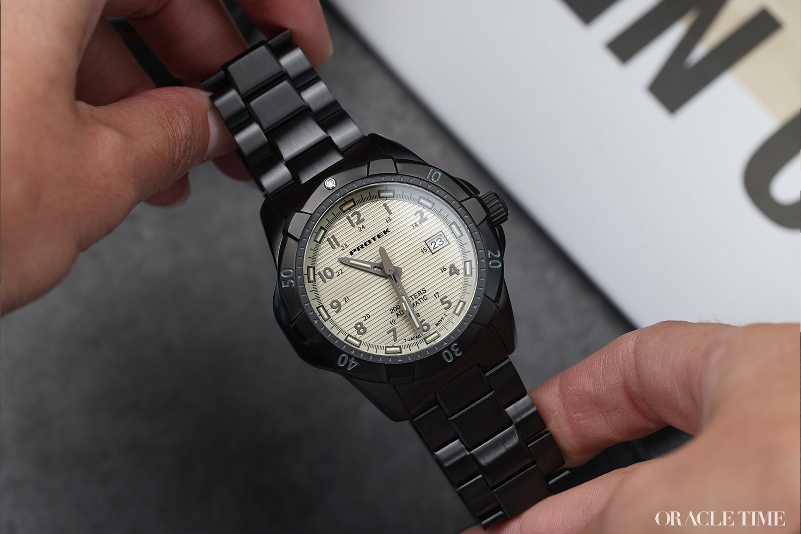 ProTek Automatic Steel Dive 2200