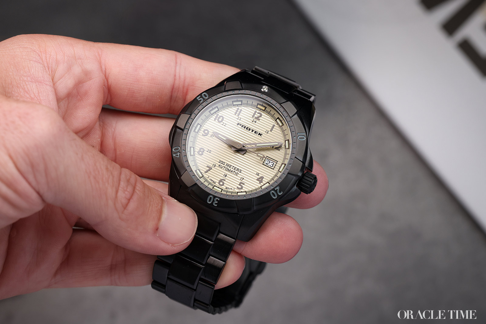 ProTek Automatic Steel Dive 2200