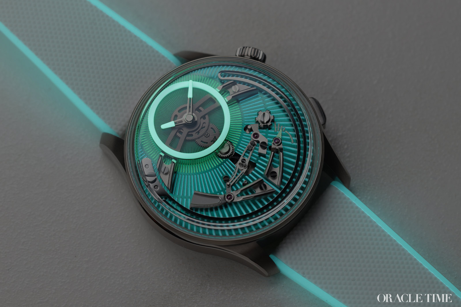 Christopher Ward C1 Bel Canto Lumière