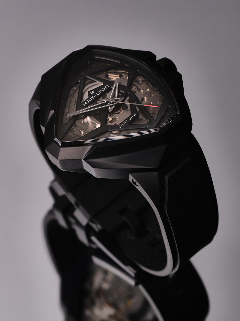 Hamilton Ventura Edge Skeleton