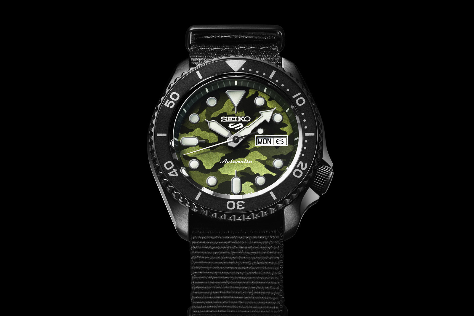 Seiko 5 Sports SKX Camouflage Street Style 