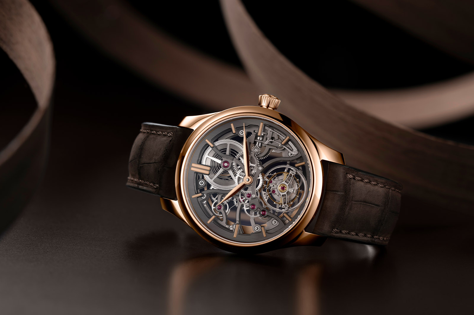 H Moser Cie Introduce Endeavour Tourbillon Skeleton Red Gold