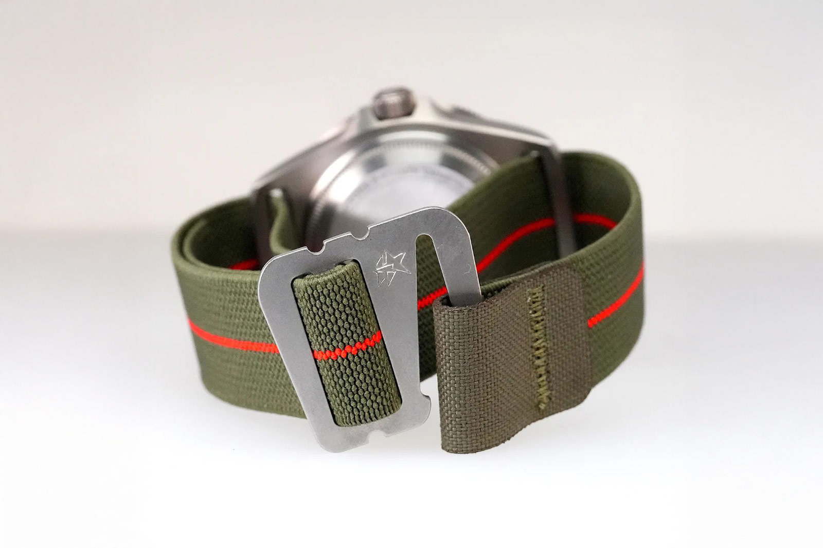 Hawkrigger Straps Grappleband