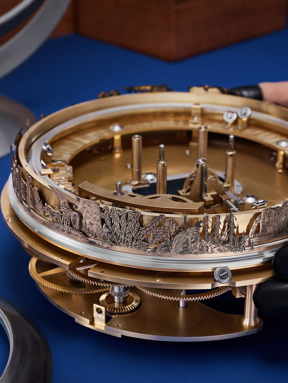 Louis Vuitton x De Bethune LVDB-03 Sympathique Louis Varius