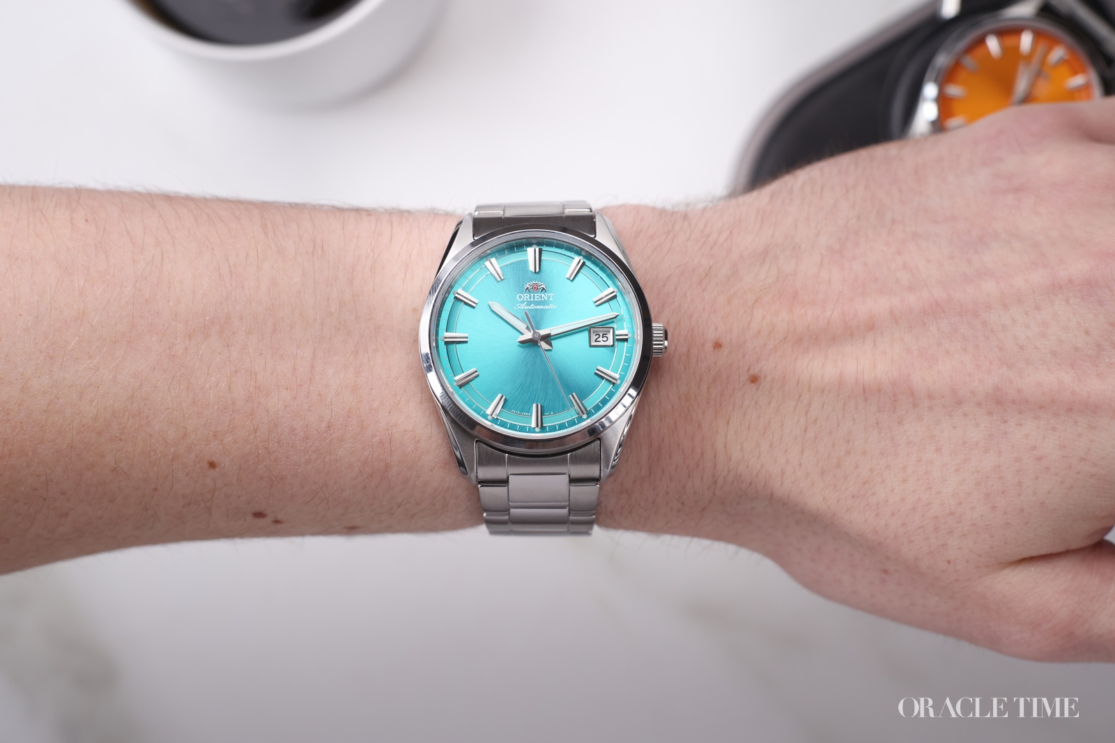 Orient Stretto Date
