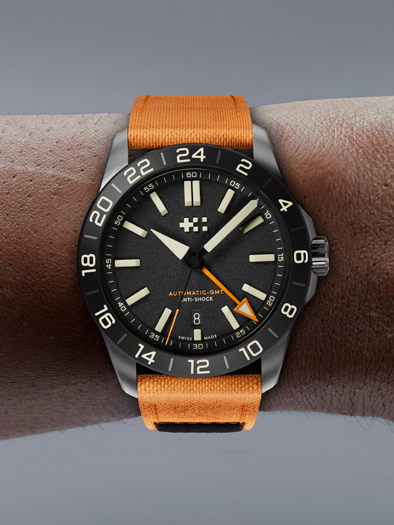 Christopher Ward C63 Sealander Extreme GMT