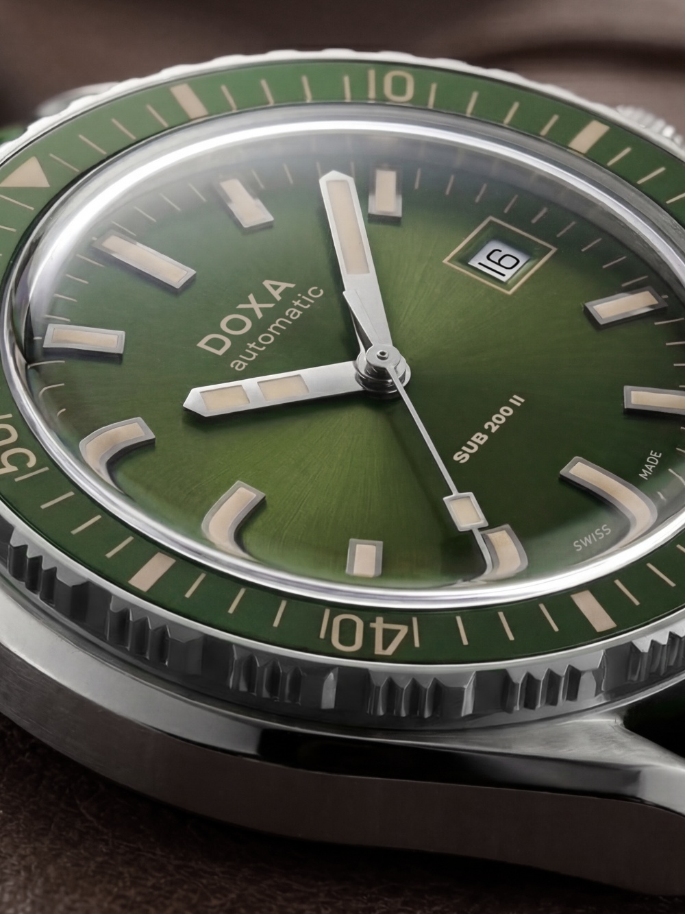 DOXA SUB 200 II