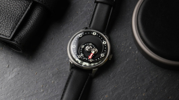 Mandetbrote Orbital Watch Review
