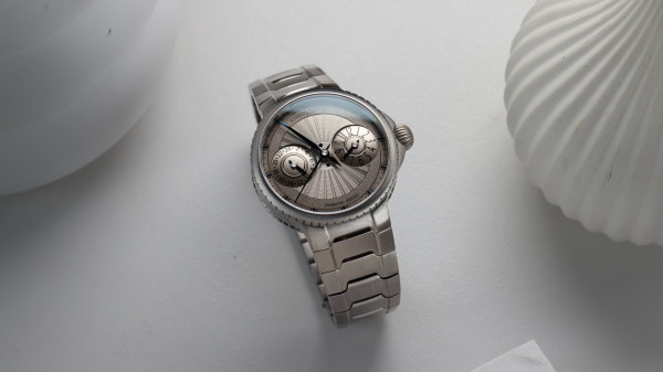 Chronoswiss PULSE GMT Silver Guilloché Watch Review