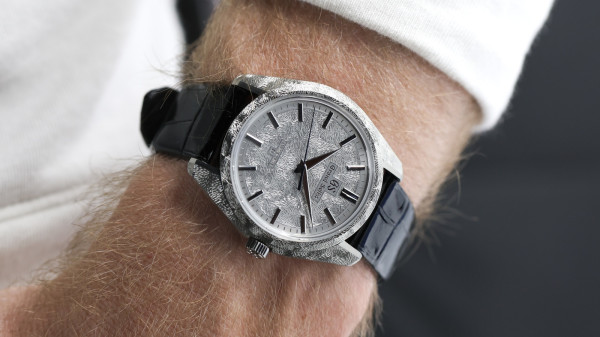 Grand Seiko ‘Mystic Waterfall’ 44GS Spring Drive Limited Edition SBGZ011 Watch Review