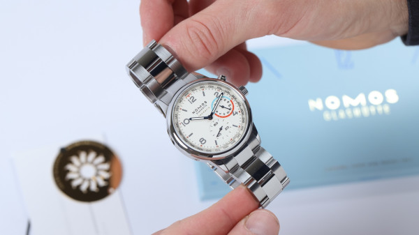 Nomos Glashütte Club Sport Neomatik Worldtimer White Silver Watch Review