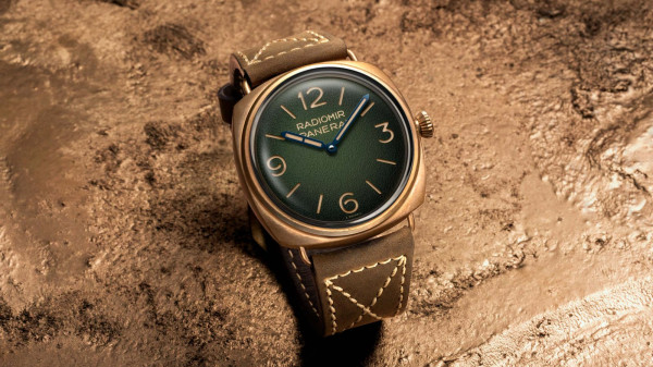 Panerai Release Radiomir Bronzo PAM00760 to Celebrate Eilean 90th Anniversary