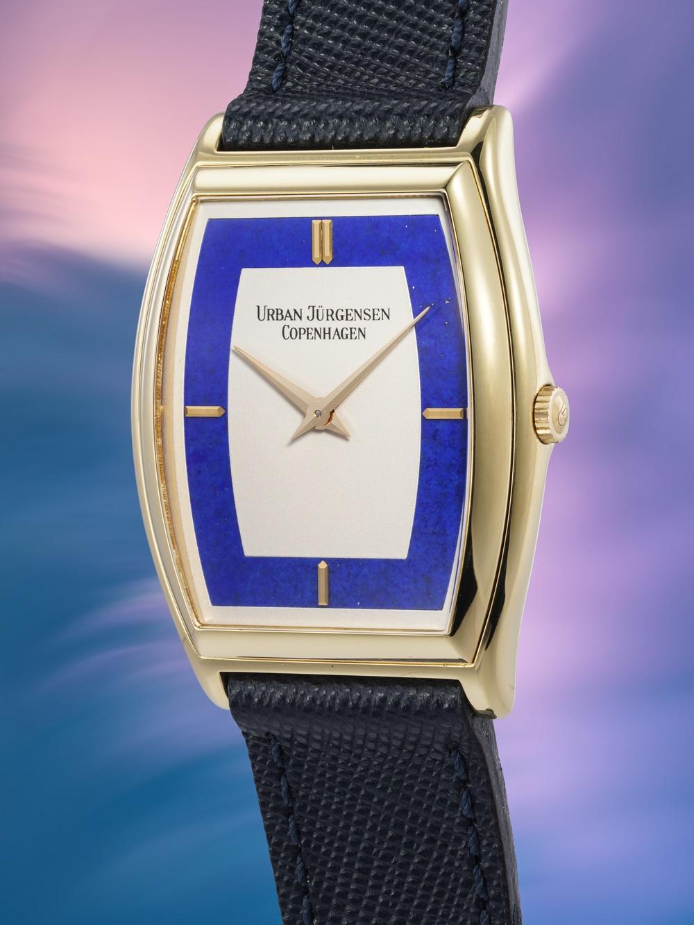 Urban Jurgensen, ref.6, wristwatch in 18k yellow gold with lapis lazuli dial from the mid-1990s