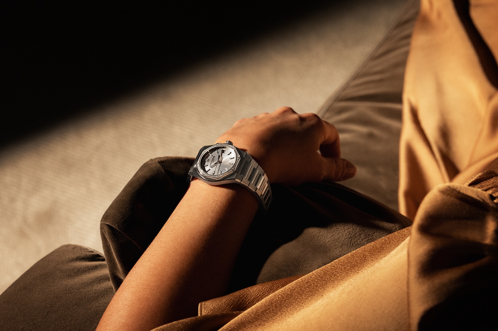Girard-Perregaux Laureato Fifty