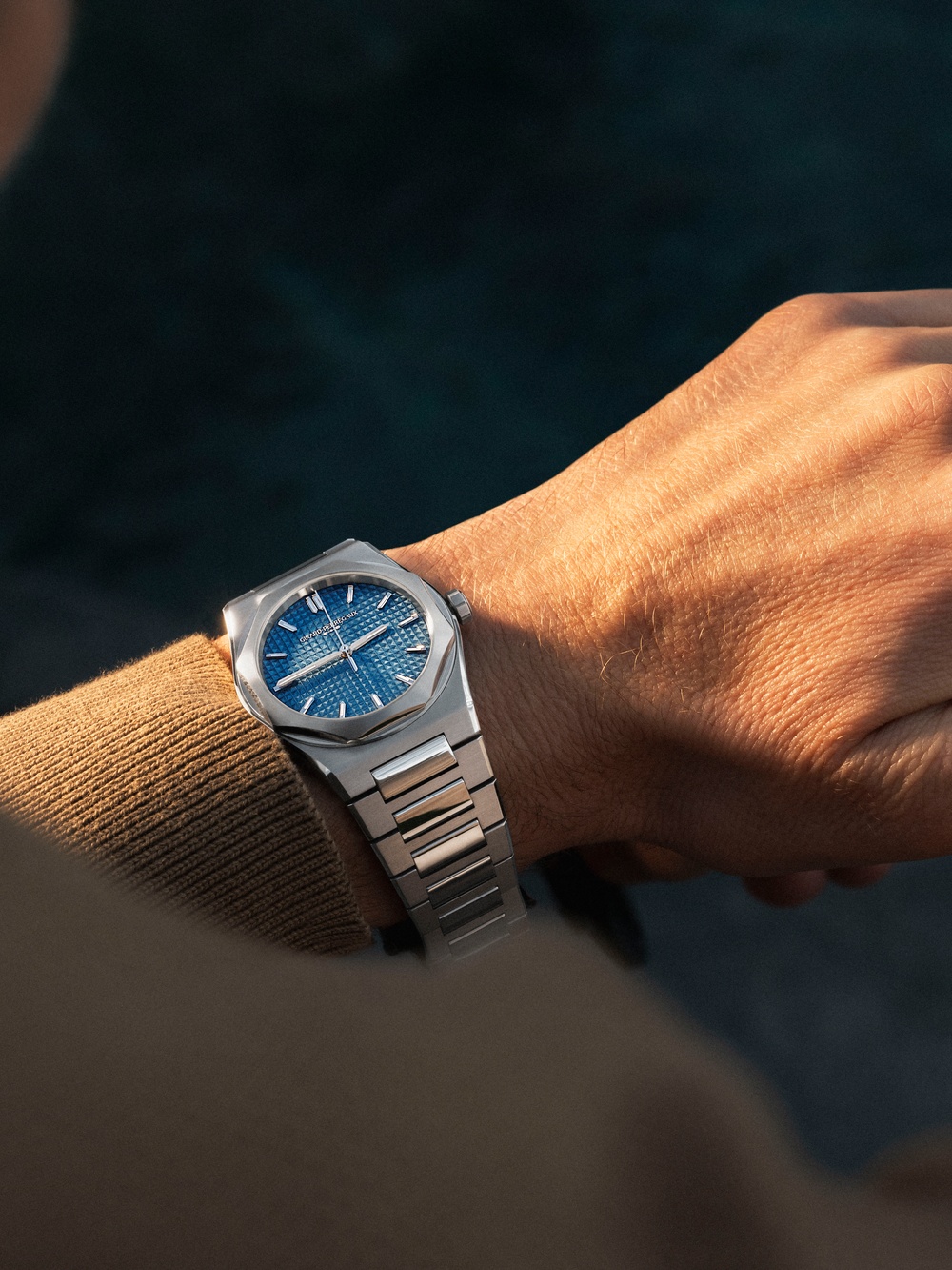 Girard-Perregaux Laureato Fifty
