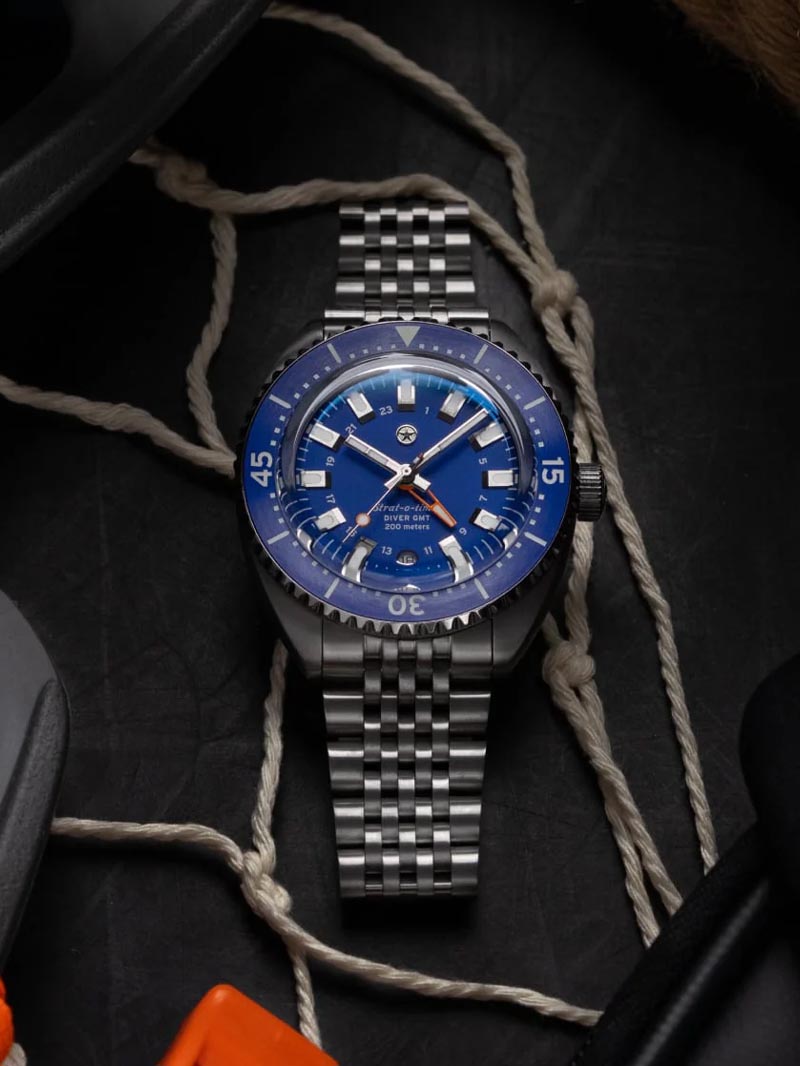 Jack Mason Strat-o-timer Diver GMT