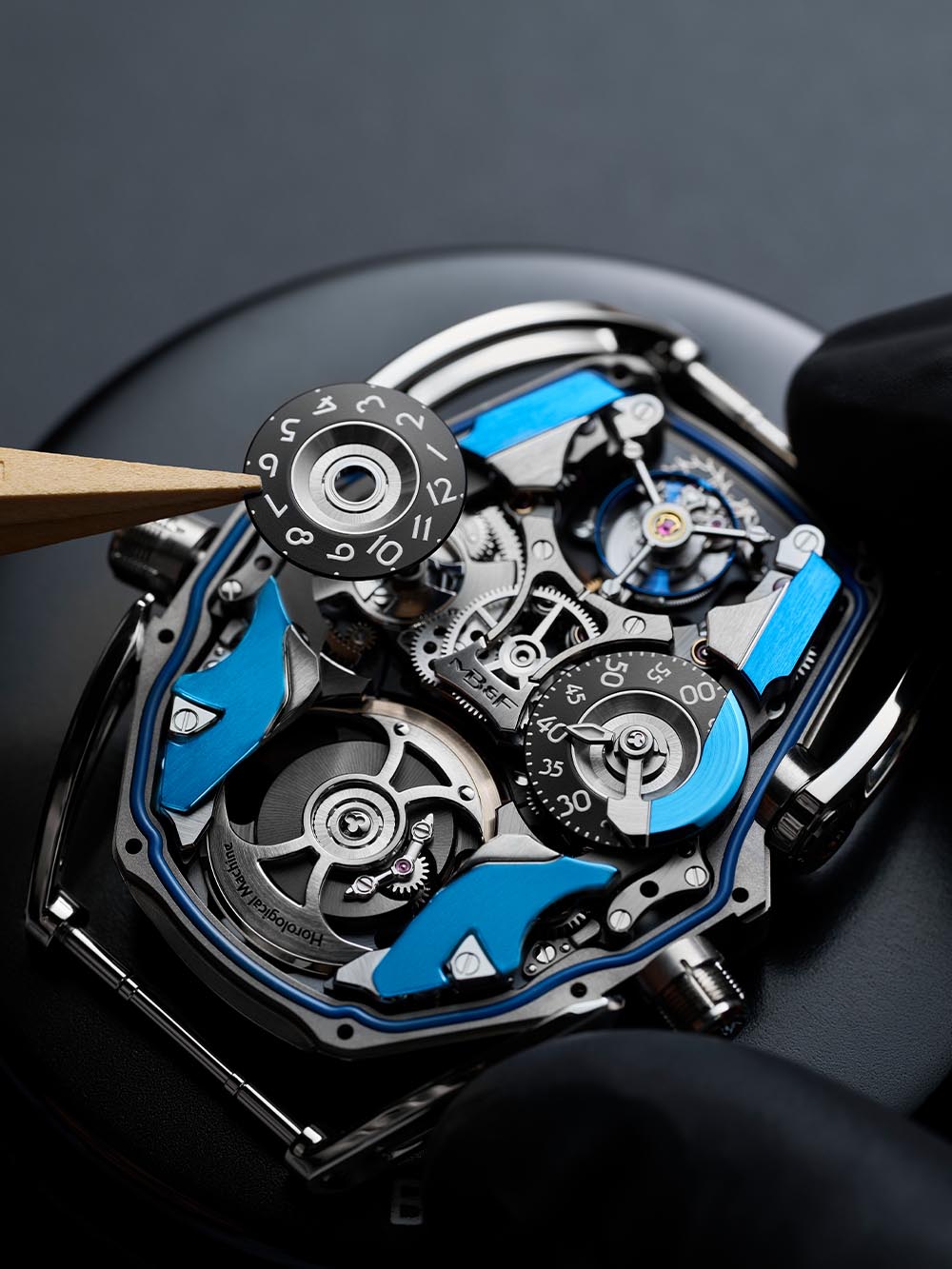 MB F HM12 The Guardian