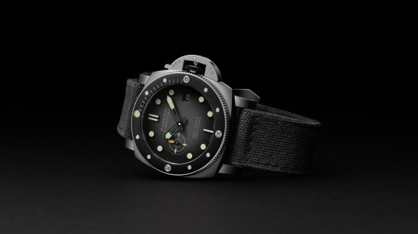 Panerai Introduce Submersible Navy SEALS PAM01738 Steel Edition