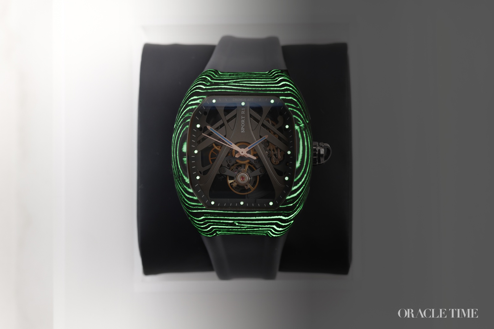 CronusArt RT06-001 Carbon Fiber Sports Car