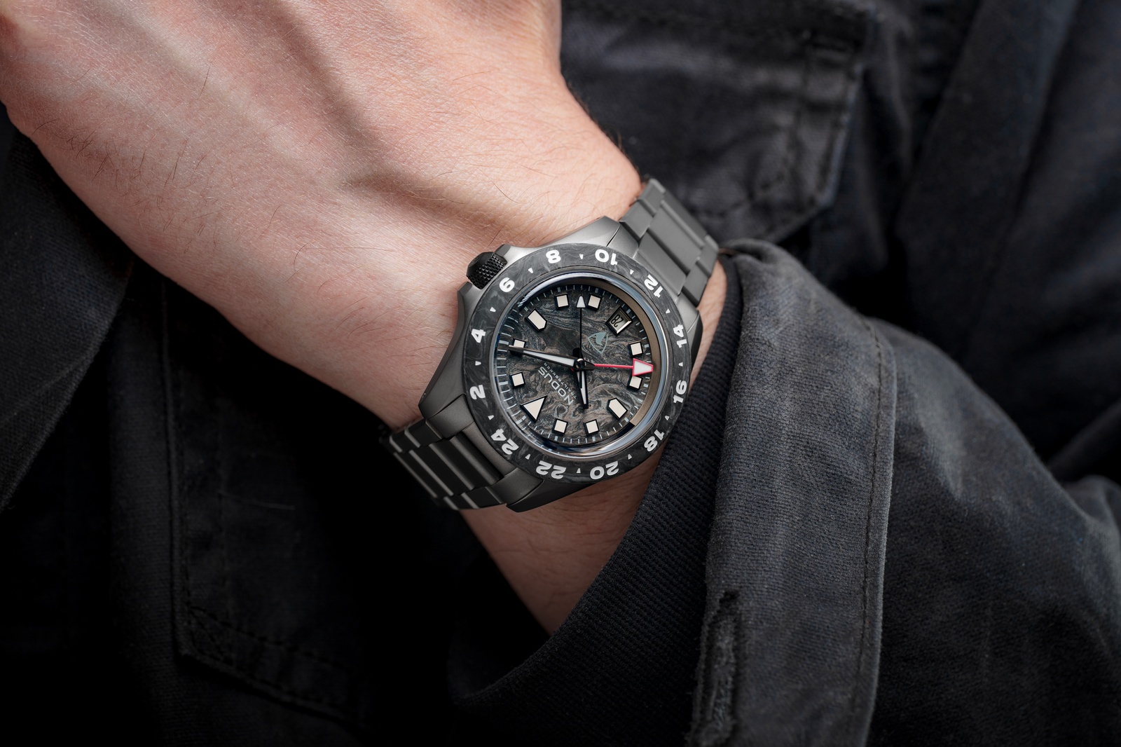 Nodus x Raven TrailTrekker Carbon
