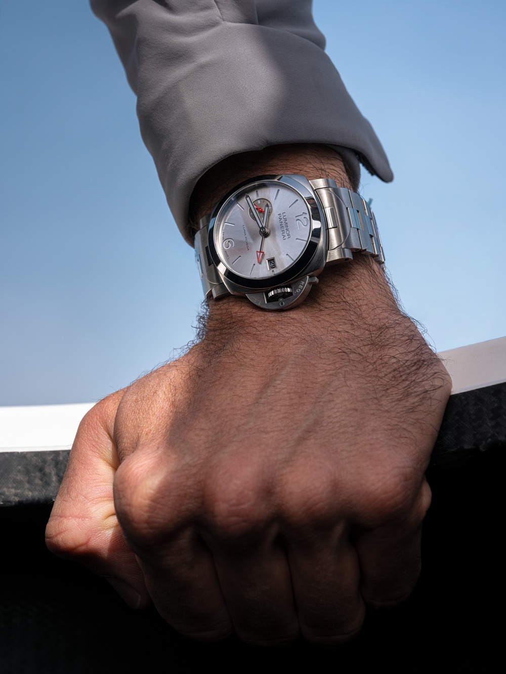 Panerai Luminor Luna Rossa GMT PAM01791