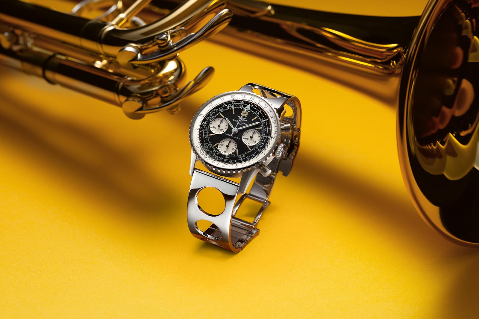 Breitling Navitimer B09 Chronograph 41 Tribute to Miles Davis Lifetime Club Member Set 