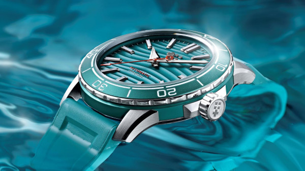 Christopher Ward Trident 30×30 with Blue Marine Foundation Supports Ocean Conservation by 2030