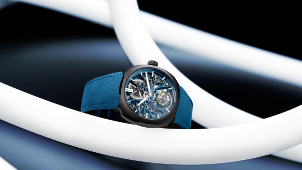 H. Moser & Cie Launch the Streamliner Tourbillon Skeleton Ceramic Alpine