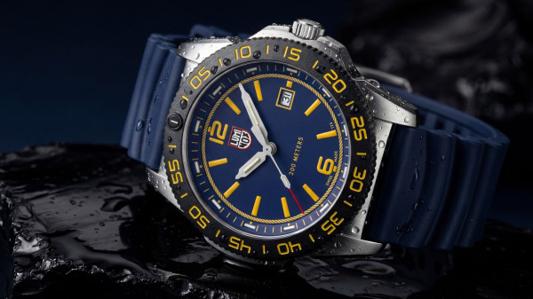 Luminox Release FORCE BLUE Pacific Diver in Support of Conservation and Rehabilitation